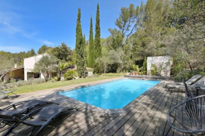 Family cottage with private pool